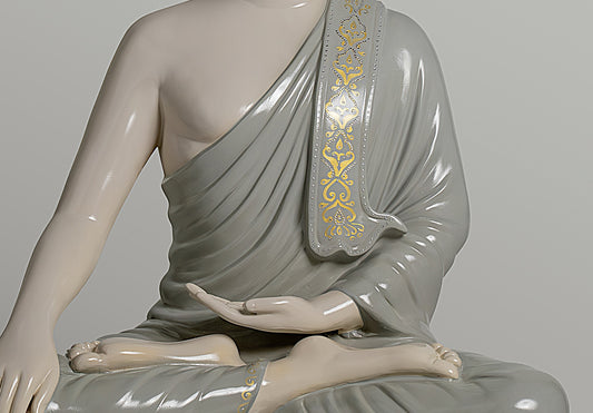 The Reflective Buddha