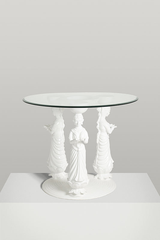 The Graceful Table